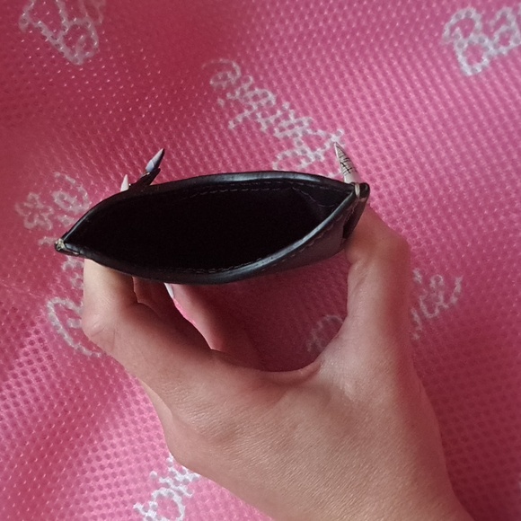 NEVER USED COACH PHONE HOLDER - Picture 5 of 5